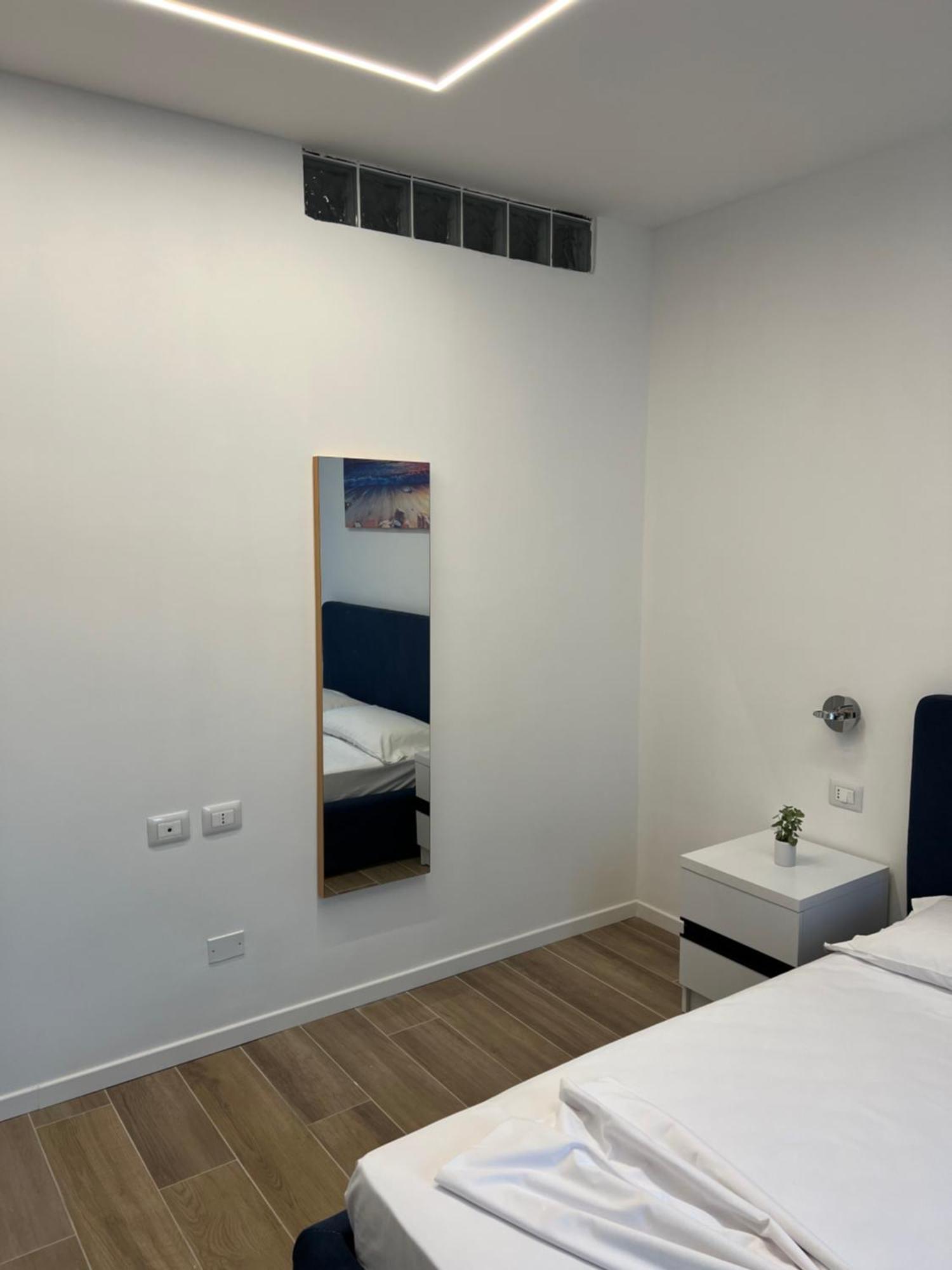 Imperial B&B Bergamo Bagian luar foto